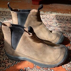 Keen Chelsea Boots 8.5 Brown Leather